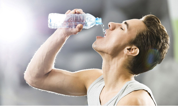 Picture 1 of Mistake when waiting for thirst to drink water