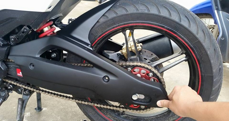 Picture 5 of Mistakes of Vietnamese people when using motorcycles