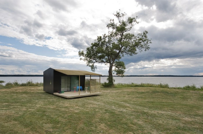 Picture 2 of 'Mobile home' for people who move