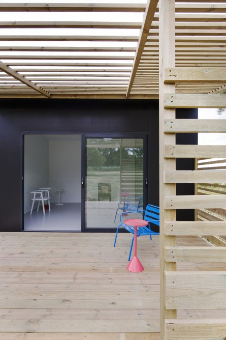 Picture 3 of 'Mobile home' for people who move