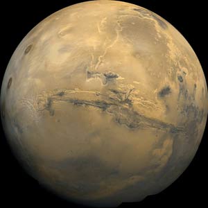 More than 120 volunteers registered to join the simulated flight to Mars images 1