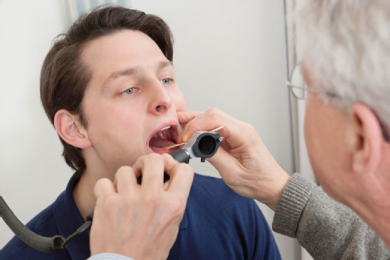 Picture 1 of Most sore throats do not need antibiotics