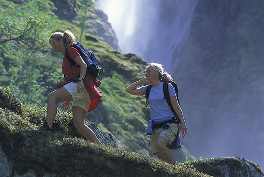 Picture 1 of Mountain sickness is a combination of 2 diseases