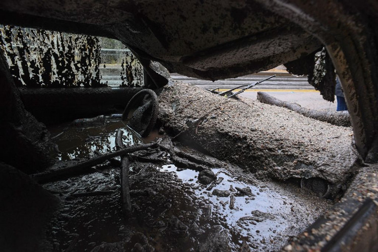 Picture 6 of Mud from the forest fire disaster in California, 13 people were killed