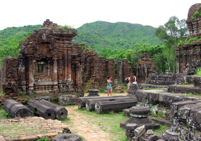 Picture 5 of My Son Sanctuary
