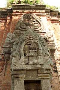 Picture 1 of Mysterious 14 ancient towers of Vietnam