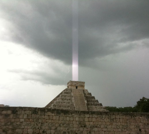 Picture 1 of Mysterious beam of light on top of the Mayan pyramid