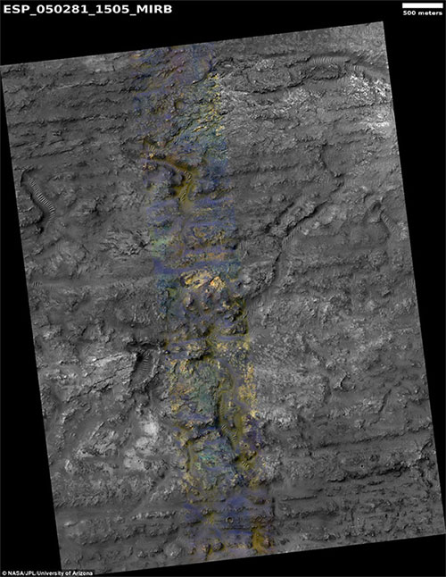 Picture 4 of Mysterious blue sand dunes on Mars