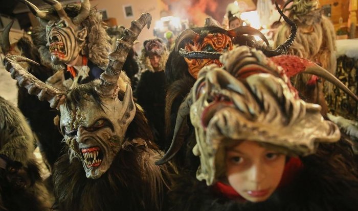 Mysterious Christmas demon Krampus - Cruel version of Santa Claus images 8