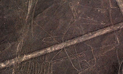 Picture 6 of Mysterious giant figures in Peru