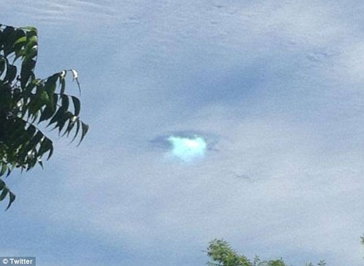 Picture 1 of Mysterious hole in California sky