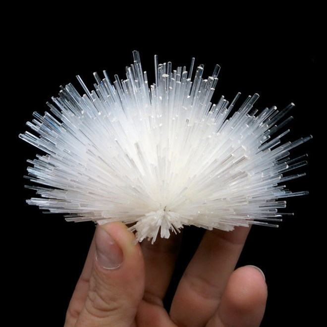 Picture 11 of Mysterious universe hidden in natural gems