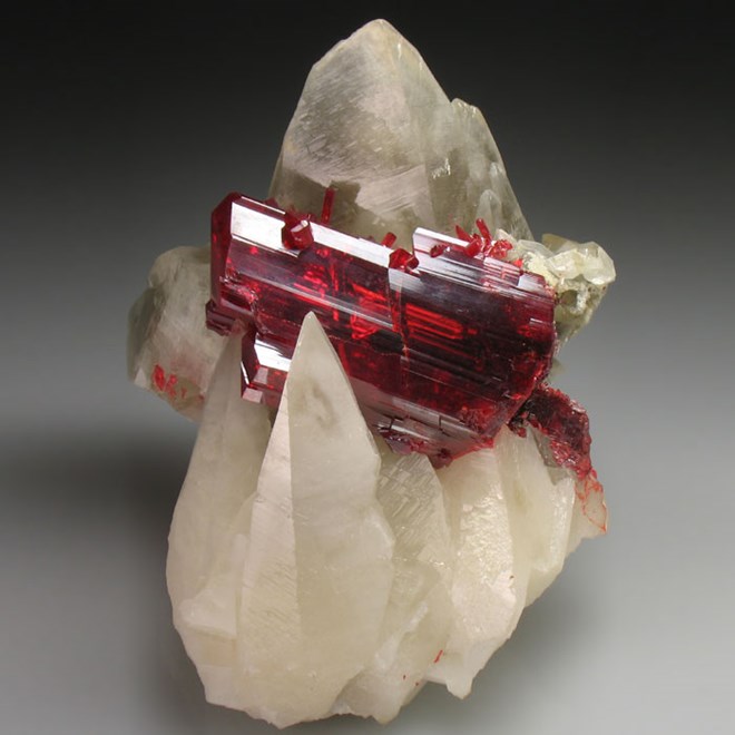 Picture 18 of Mysterious universe hidden in natural gems