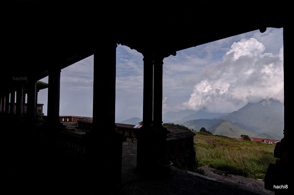 Picture 4 of Mysterious wild houses on the top of Mau Son