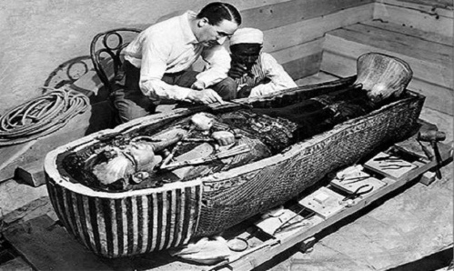 Picture 1 of Mysteriously around the lost heart of pharaoh Tutankhamun