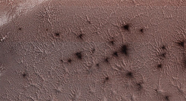 Picture 1 of NASA announced an unexpected image of the