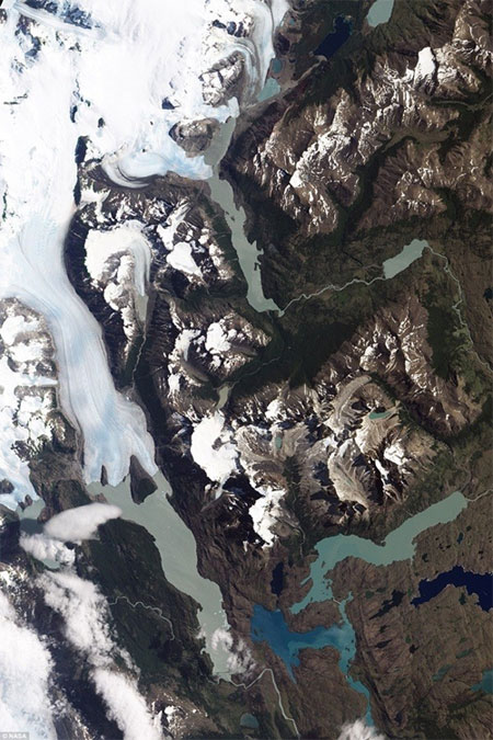 Picture 13 of NASA announced photos of the earth from the most beautiful space in 2013