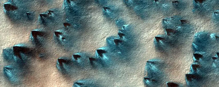 Picture 15 of NASA announces 15 beautiful images of Mars