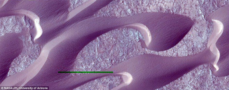 Picture 5 of NASA announces 15 beautiful images of Mars
