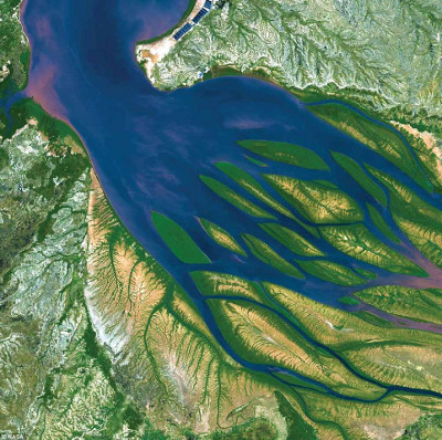 Picture 10 of NASA announces unpublished Earth image