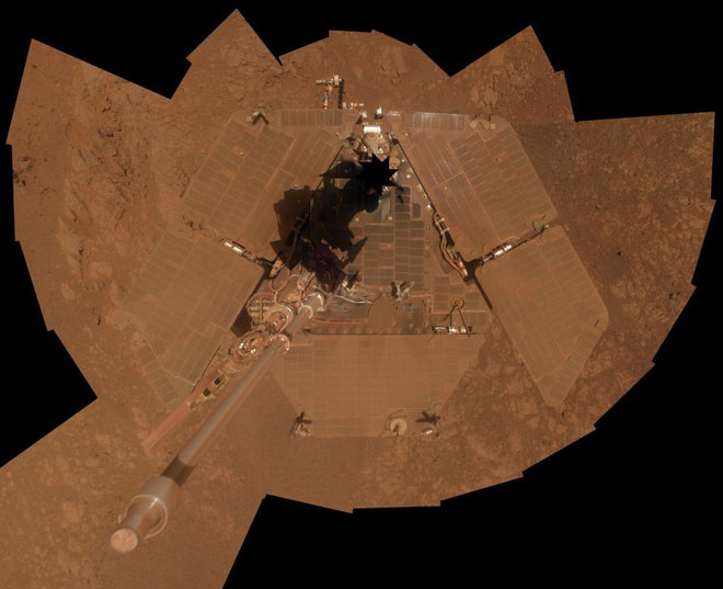 Picture 1 of NASA finally found the missing robot on Mars, but they are still not happy
