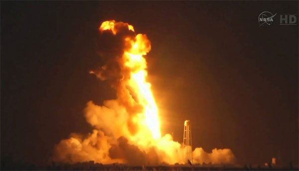 Picture 1 of NASA finds clues that cause rocket explosions