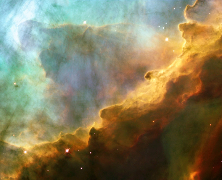 Picture 7 of NASA opens the door to document 140,000 stunning images of the universe for the whole world