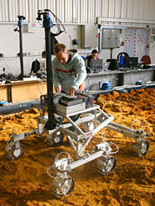 Picture 2 of NASA postponed the mission to explore Mars