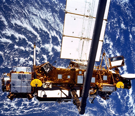 NASA satellite crashed into the Pacific Ocean and went missing