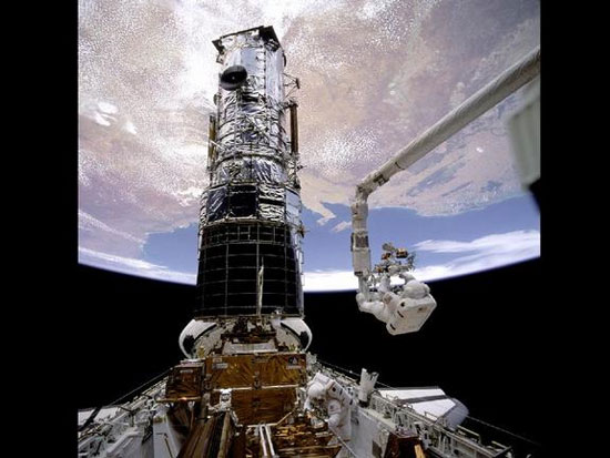 Picture 12 of NASA spacecraft 'diary' through photos