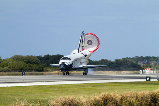 Picture 16 of NASA spacecraft 'diary' through photos