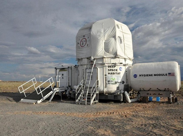 Picture 2 of NASA studies stress relief for astronauts to Mars