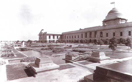 Picture 6 of New Delhi Deputy Governor's Palace