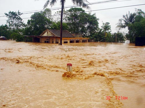 Picture 4 of New flooding is not caused by 'Mr. heaven'