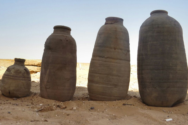 Picture 2 of New Roman tombs discovered in Dakhla Oasis, Egypt