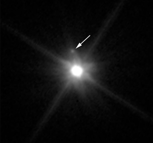 Picture 2 of New set of photos about the dwarf planet Makemake