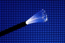 Picture 1 of New technology speeds up data through optical fiber