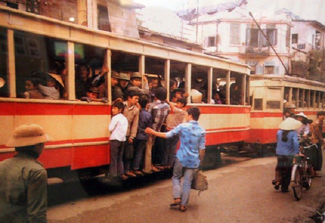 Picture 31 of New Year of Hanoi makes people feel excited