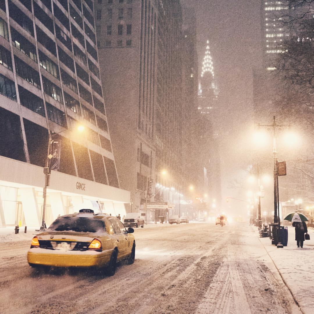 Picture 14 of New York is as beautiful as heaven in a historic snowstorm