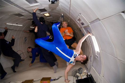 Newly tested penguin leather clothes put on space images 1