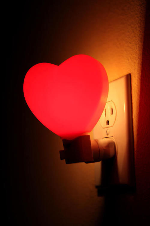 Picture 1 of Night lights affect people's mood