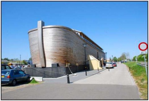 Picture 11 of Noah building Noah