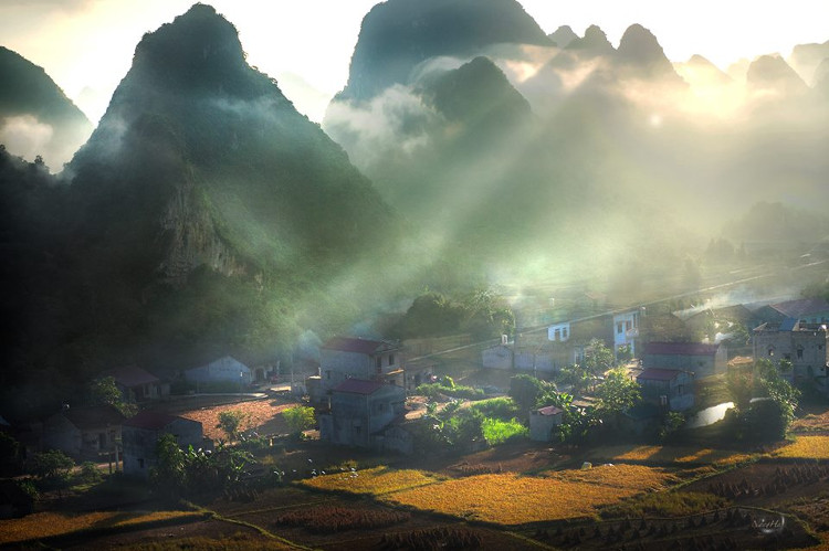 Picture 6 of Non Nuoc Cao Bang is as beautiful as picturesque through NAG lenses