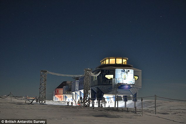 Picture 3 of Normal jobs become extremely difficult in Antarctica