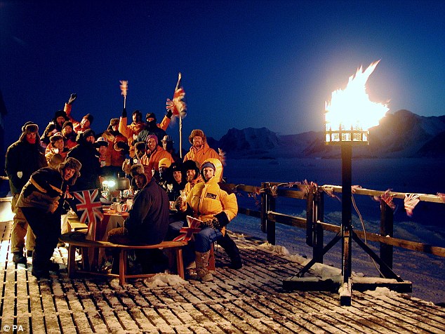Picture 4 of Normal jobs become extremely difficult in Antarctica