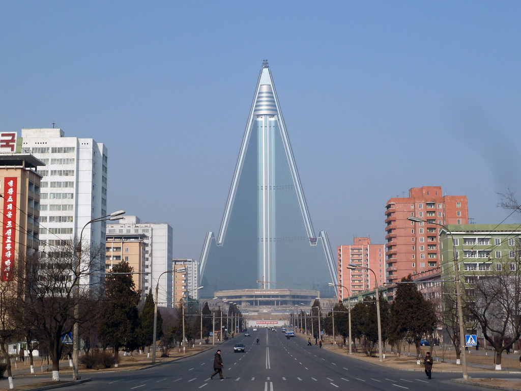 Picture 6 of North Korea and incredible but incredible things!