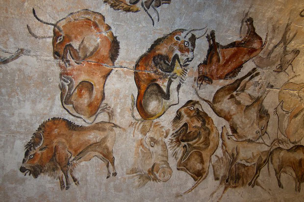 Picture 1 of Not only artistic value, these 6 paintings also reveal incredible facts about the old world