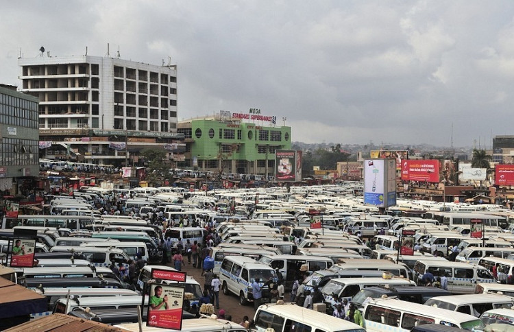 Picture 10 of Not only in Vietnam, but also the rush hour in other countries