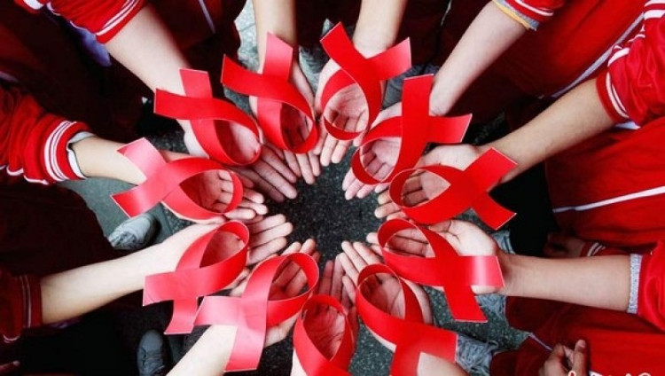 Picture 3 of Note 5 HIV-infected patients still live well without taking ARV every day