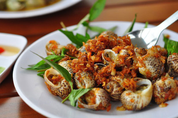 Picture 4 of Note when eating snails to avoid processions into the body